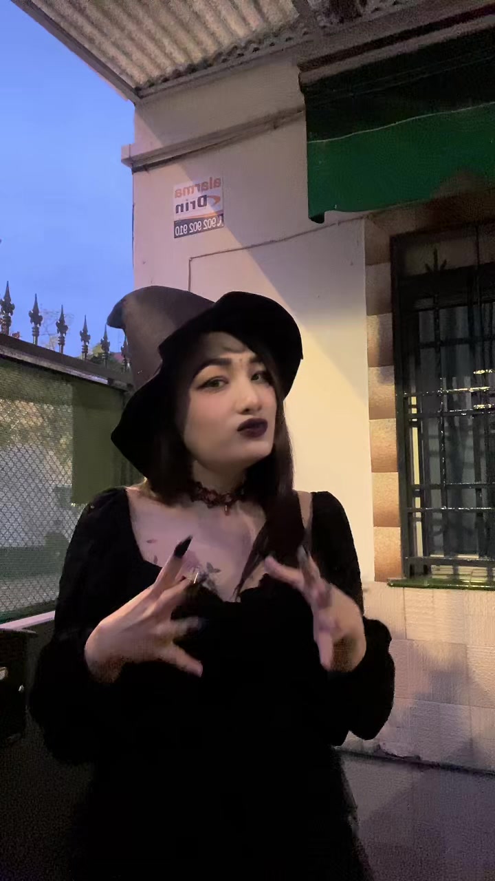 @Chinita