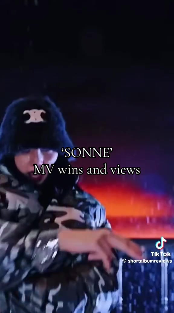 @Moonlight_Seer