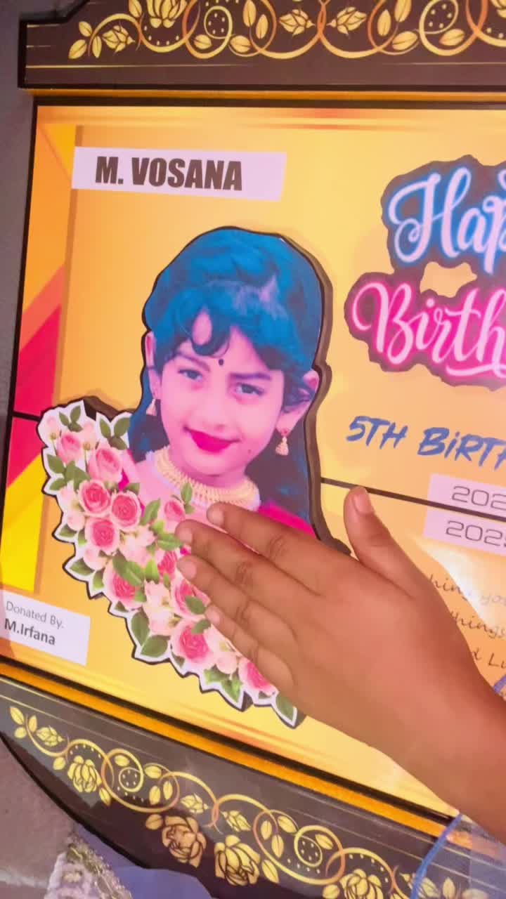 @Nikshi Ammu 🦋👑💫