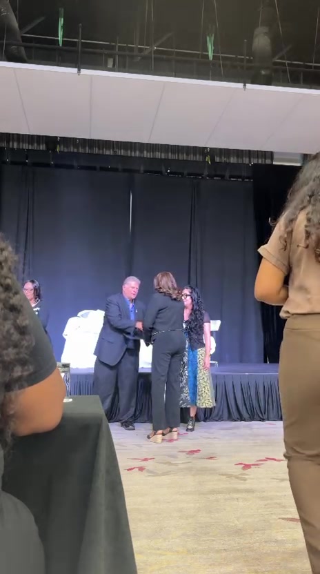 @Spableu_tt 🇹🇹