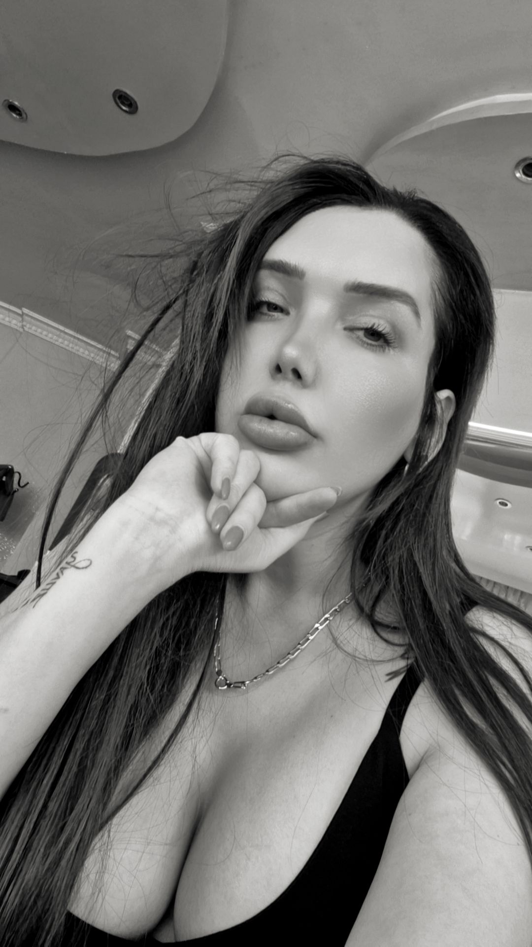 @Tatiana_ozkan
