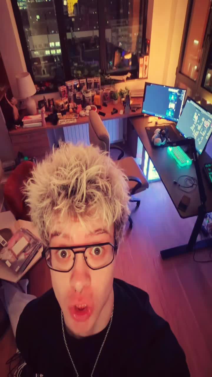@Freiszyn