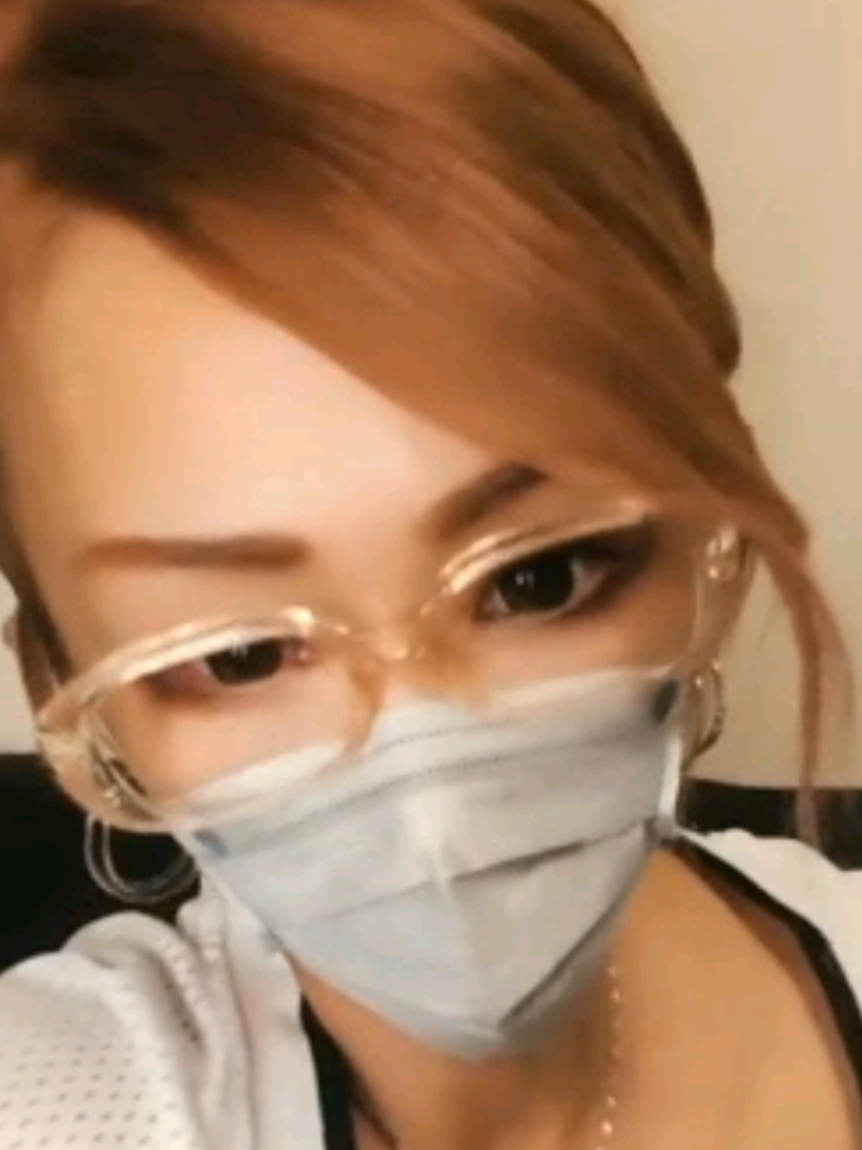 @&reg;️万年蘭🎼︎🤍