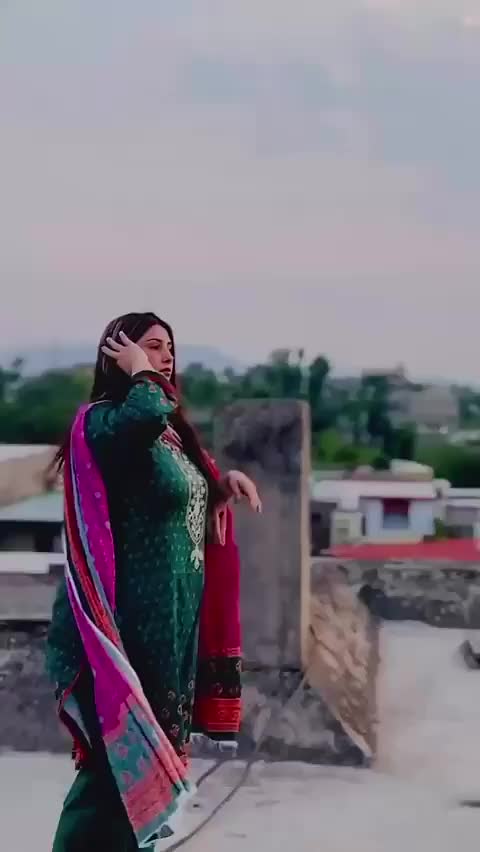 @Mahnoor khan❤ following