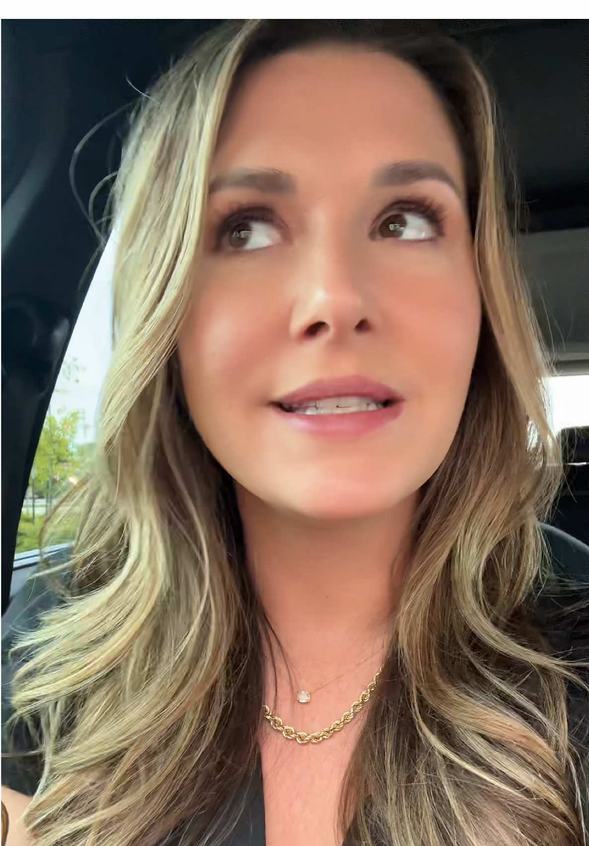 @Lyndzi - Medical Sales Coach