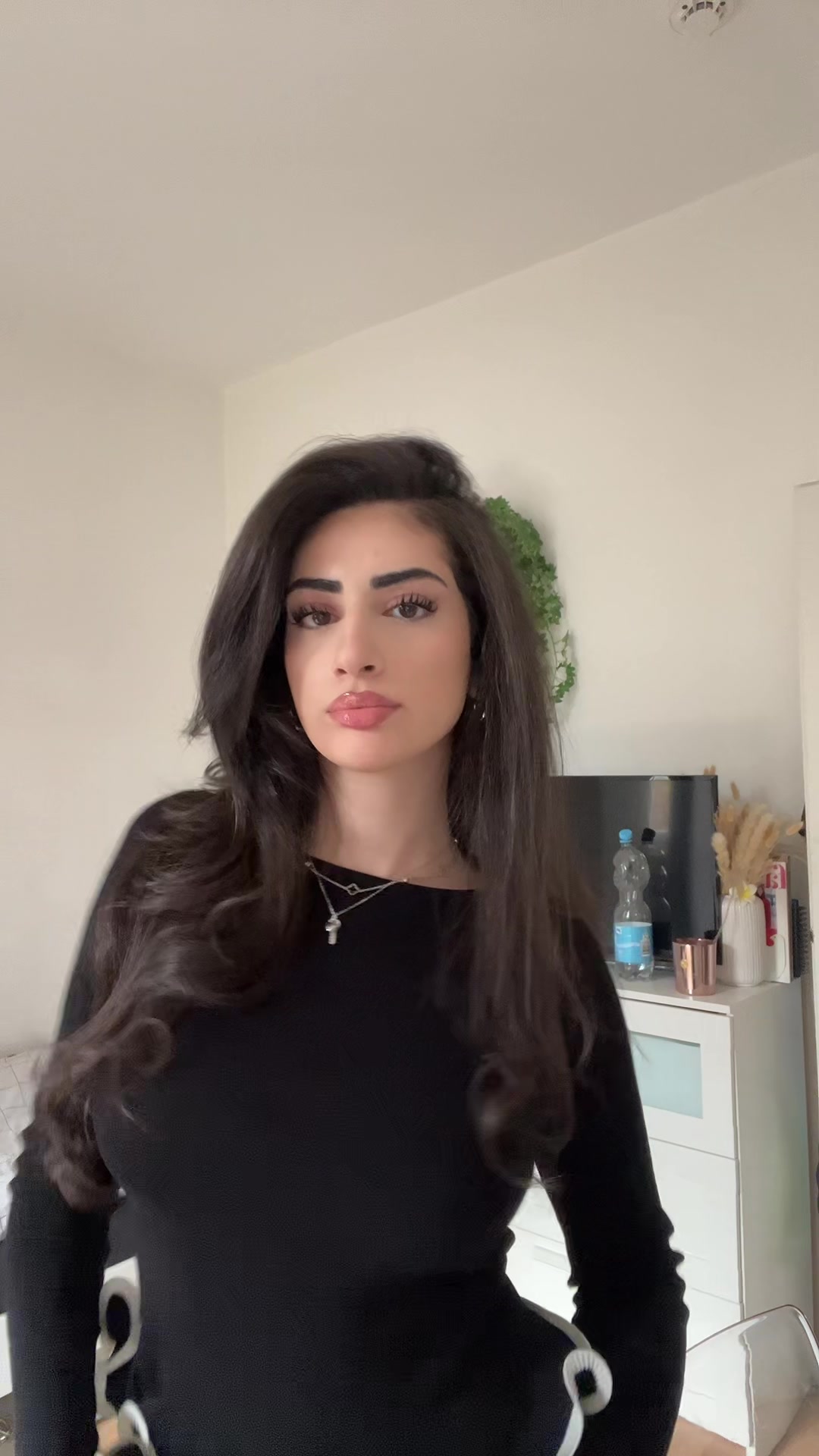 @هستی