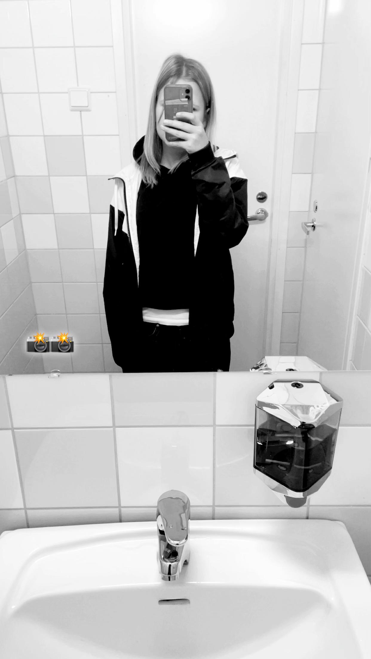 @janessaa1425