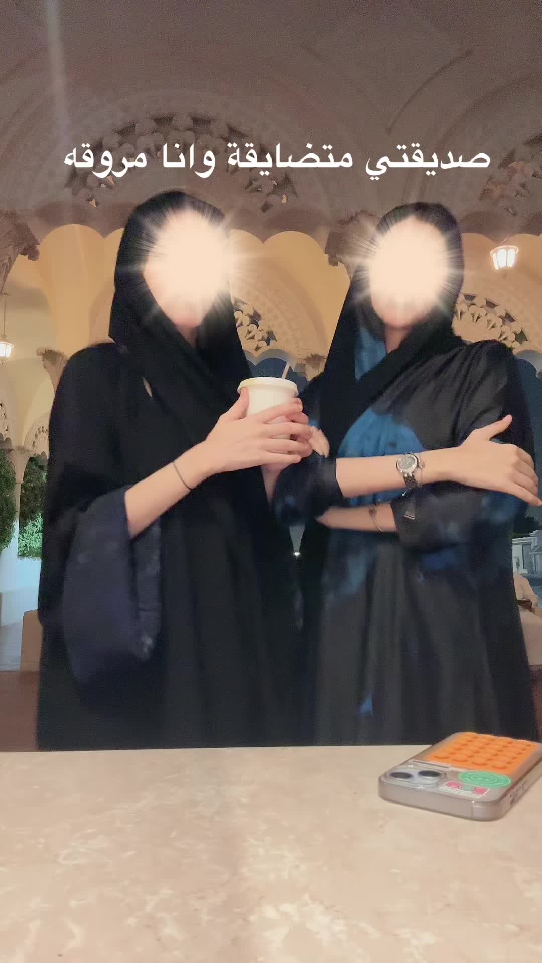 @عبايات كتان