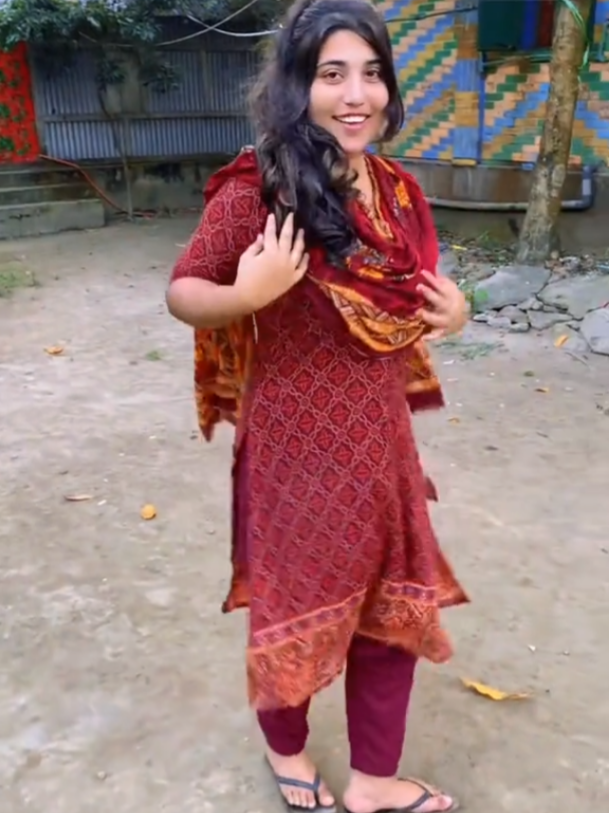 @QueenGirl🌸Anamika