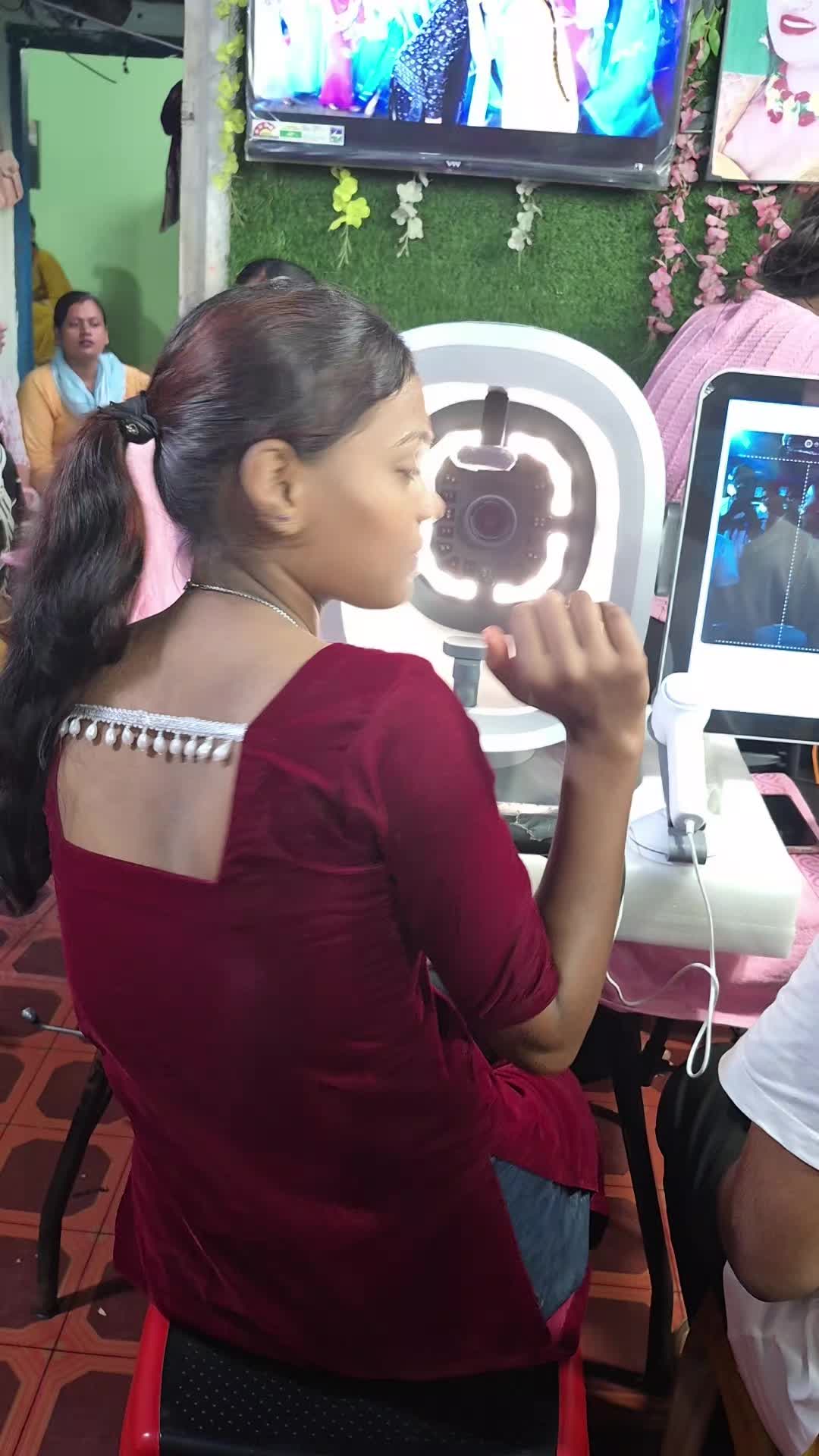 @Fashion beauty parlour