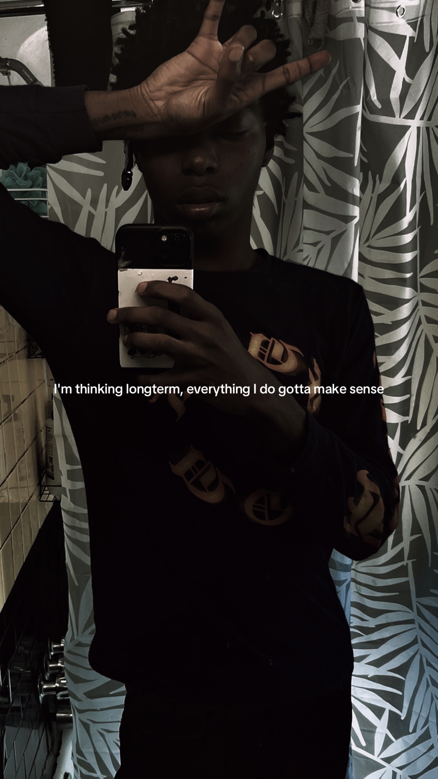 @️