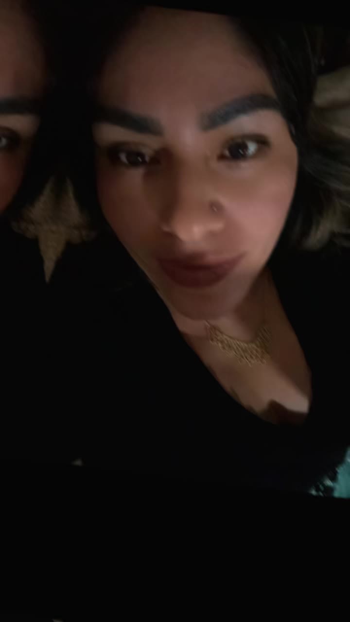 @Adela Lopez