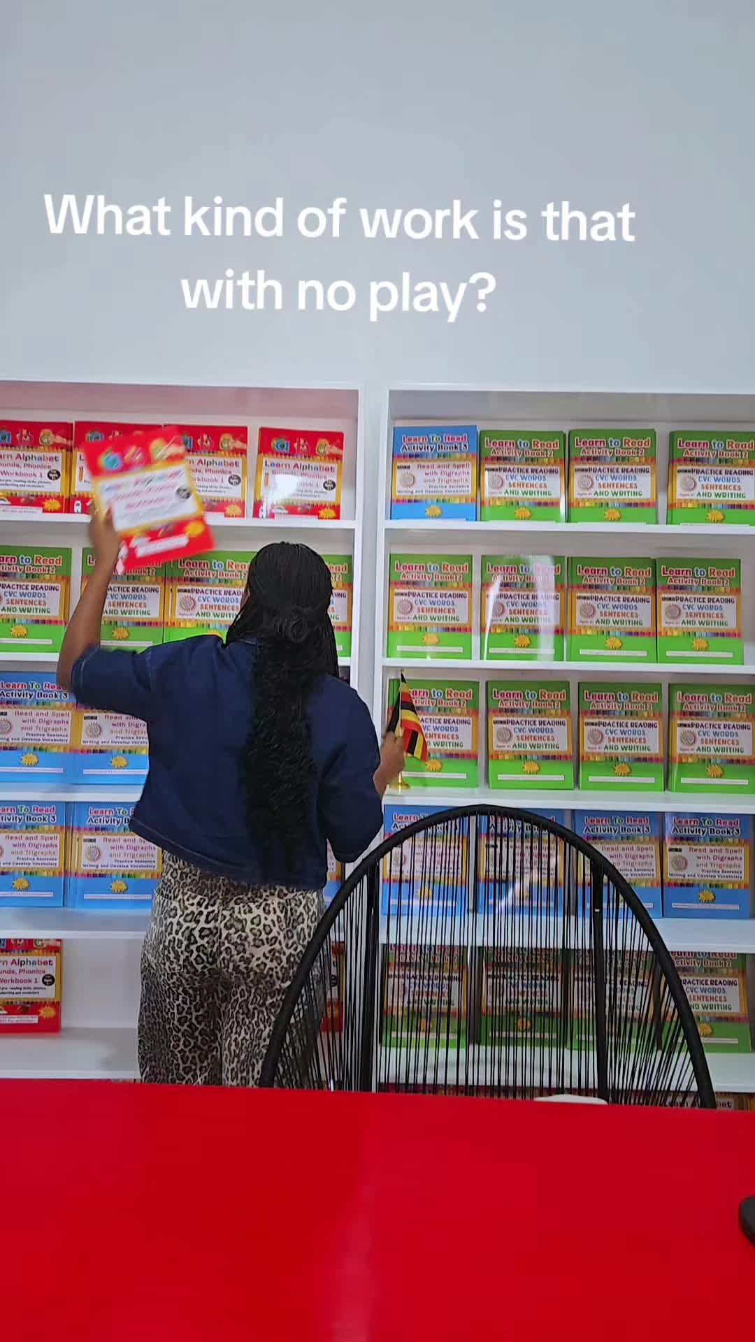 @Little Readers Shine l Teacher