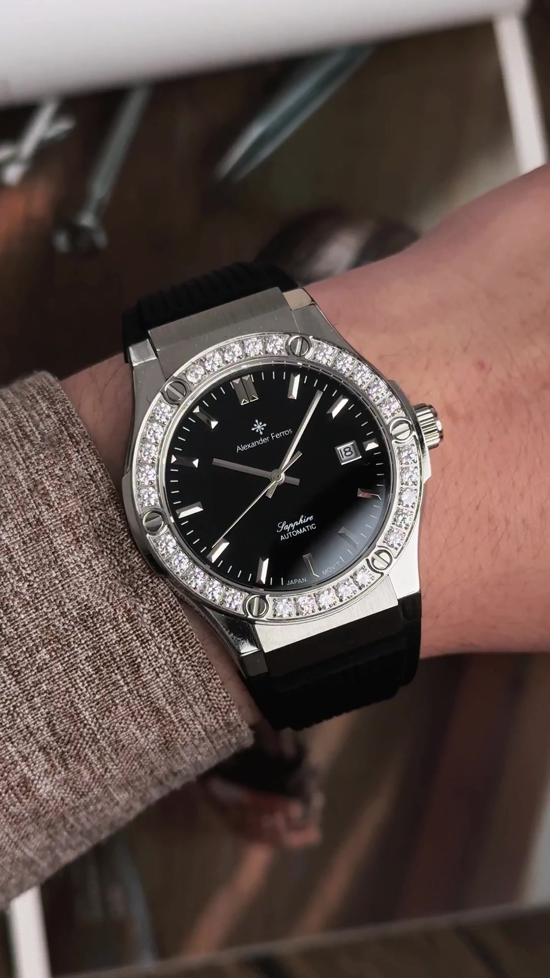 @BDT WATCH Đồng Hồ Thuỵ Sỹ