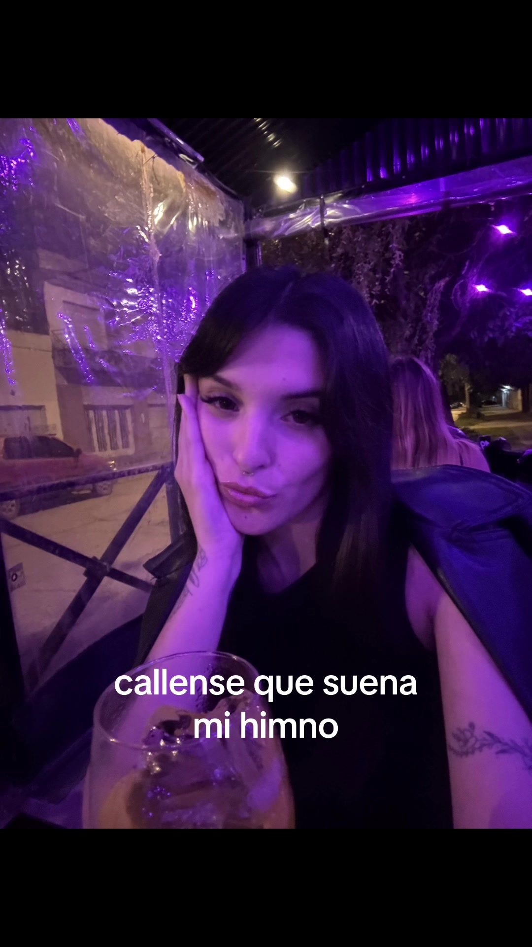 @Lola Hern&aacute;ndez