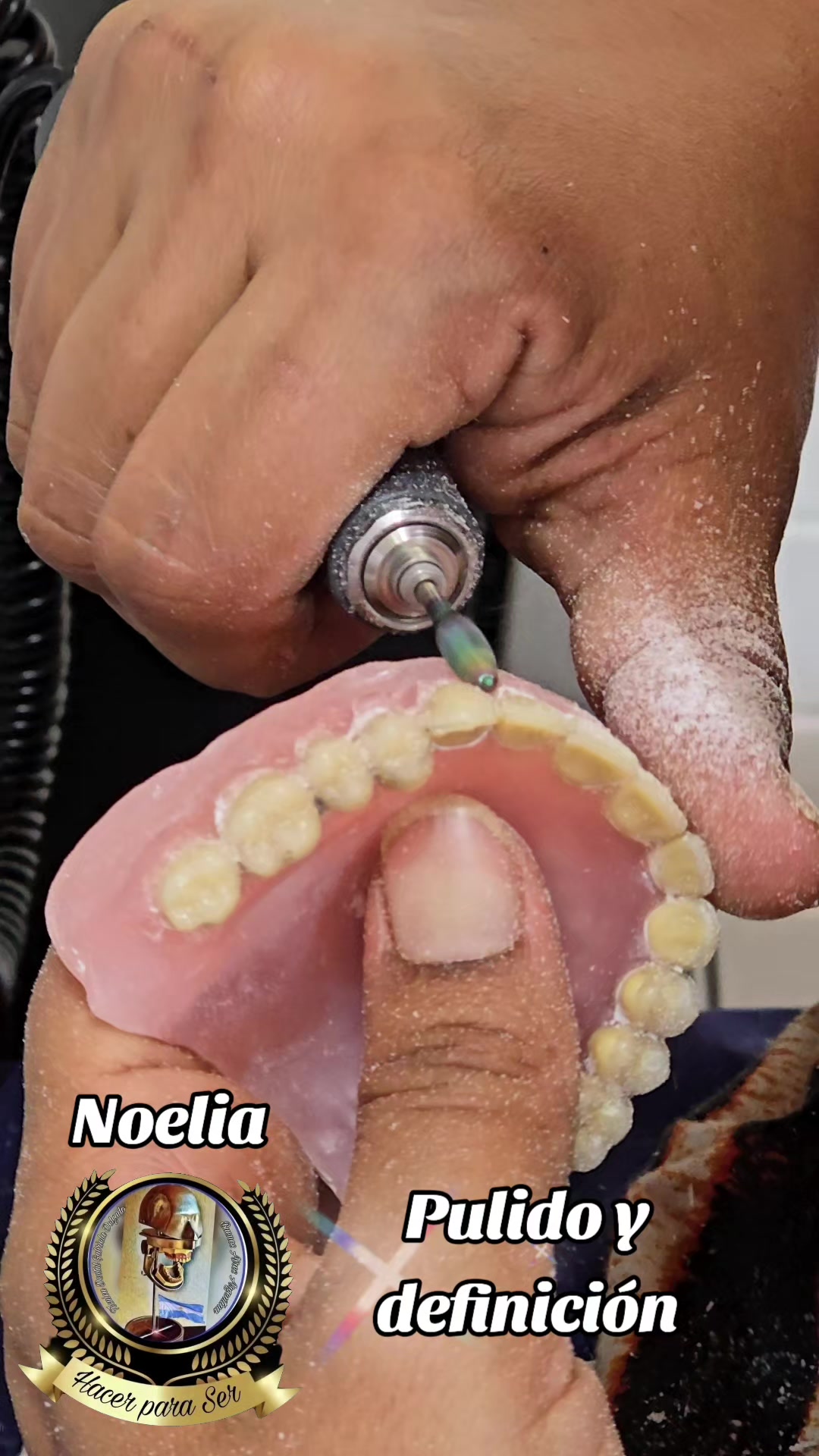 @TecnicaDentalGabrielaDelgado
