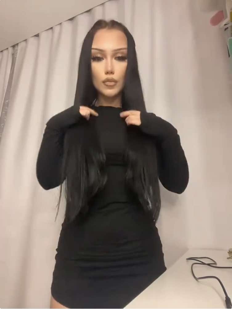 @𝘀𝗵𝘂𝗿𝗮