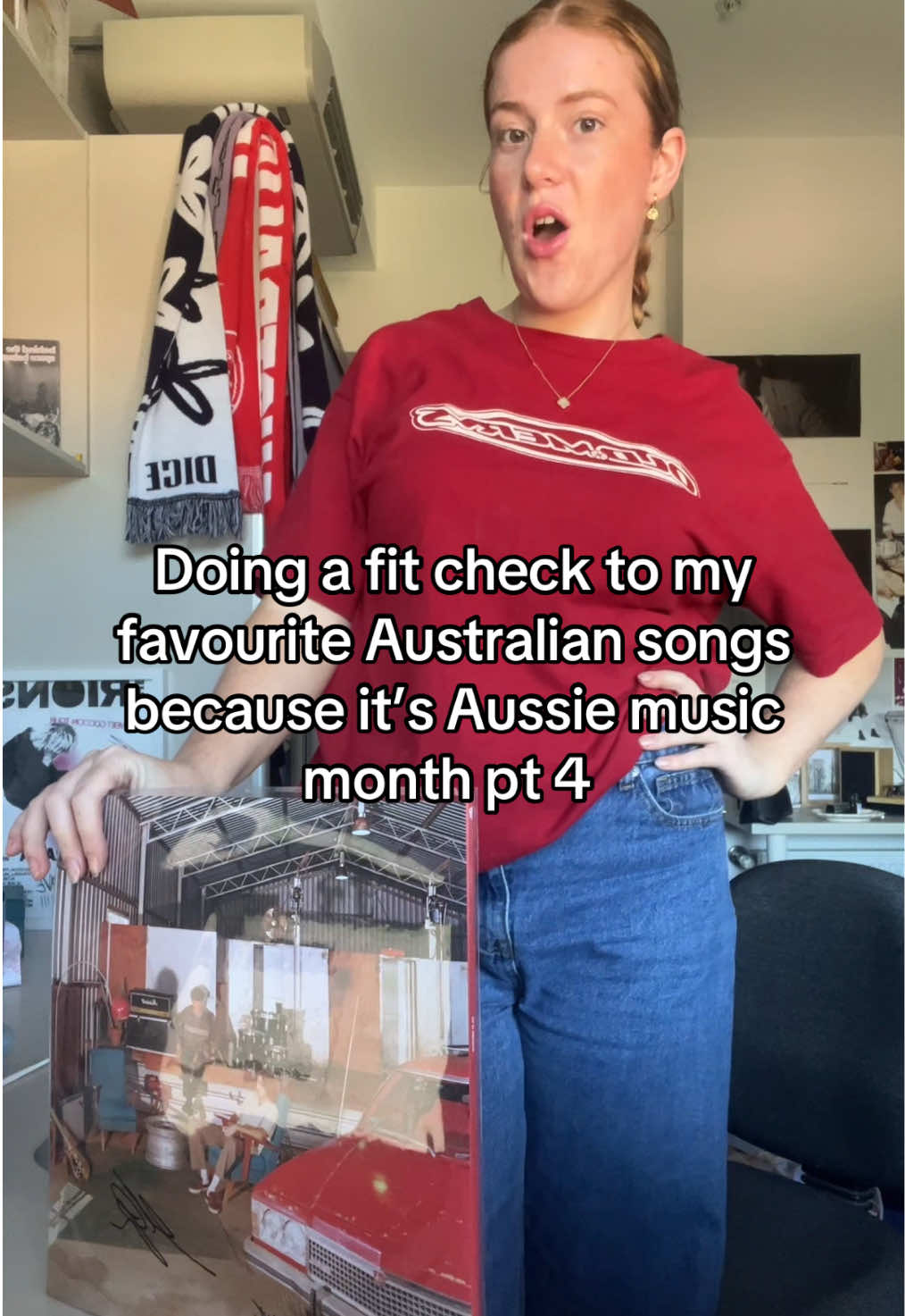 @heyitshayley_