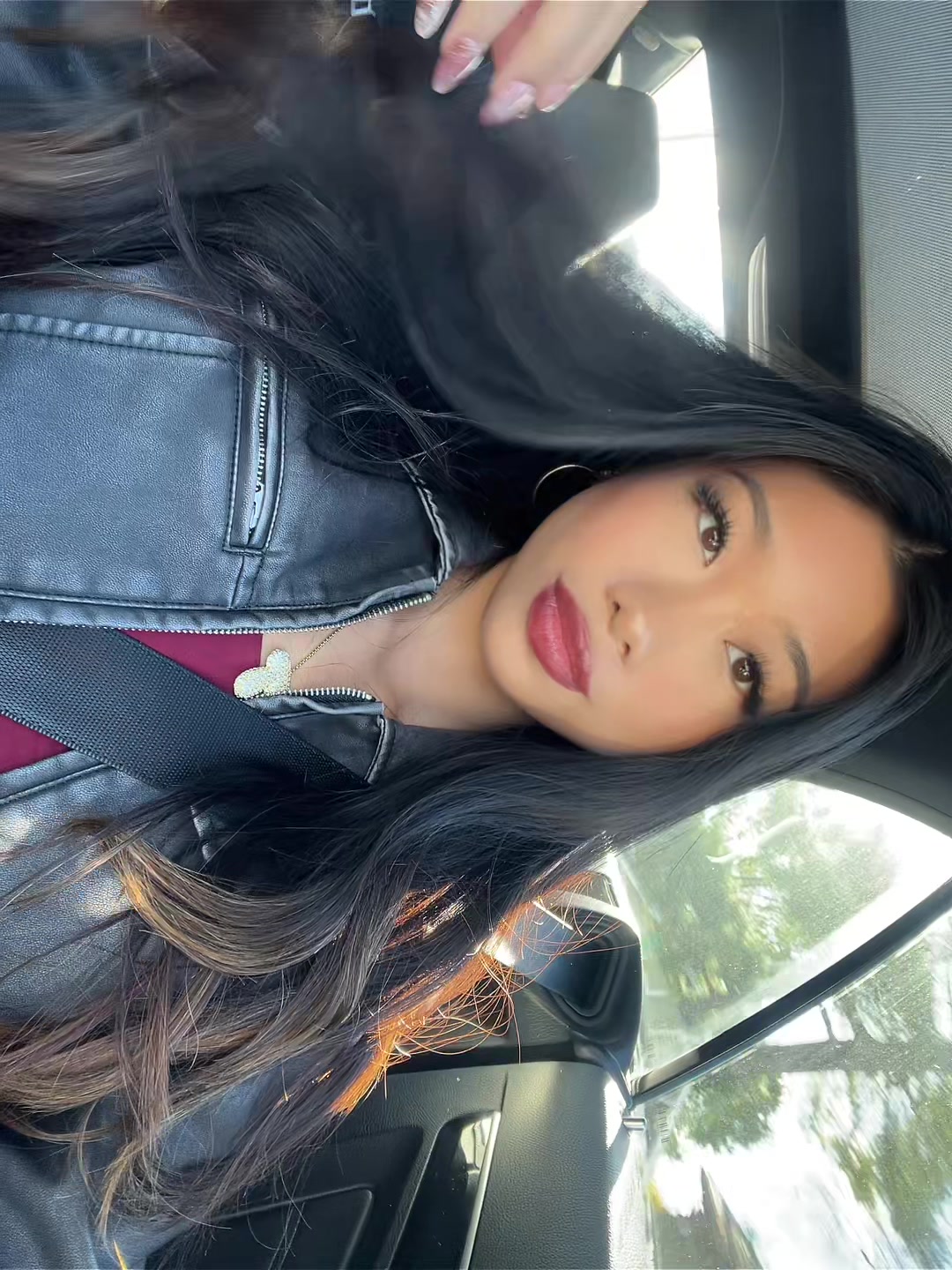 @🧿