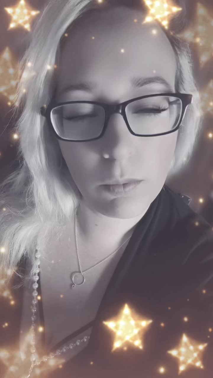 @🤜💙✨ Mrs. Unanst&auml;ndig ✨💙🤛