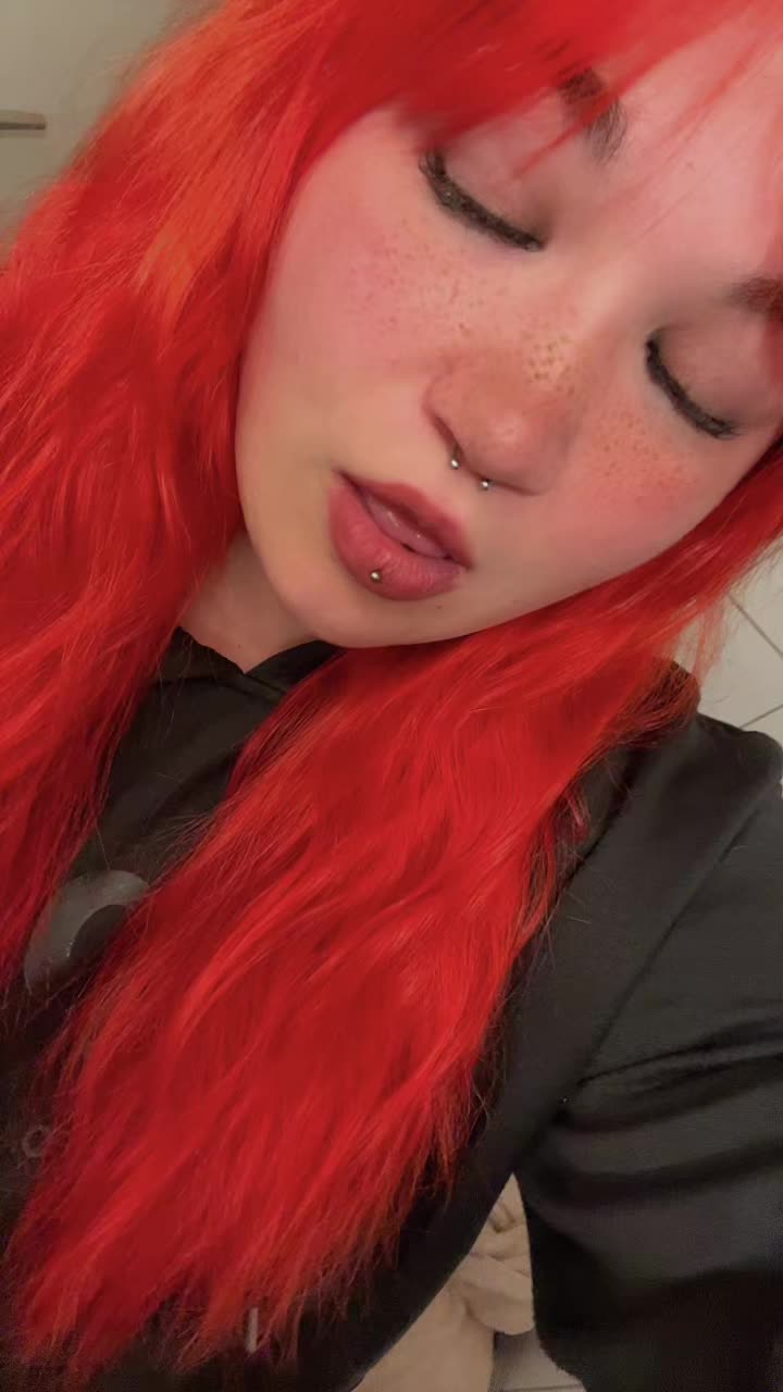 @Sam✨🖤