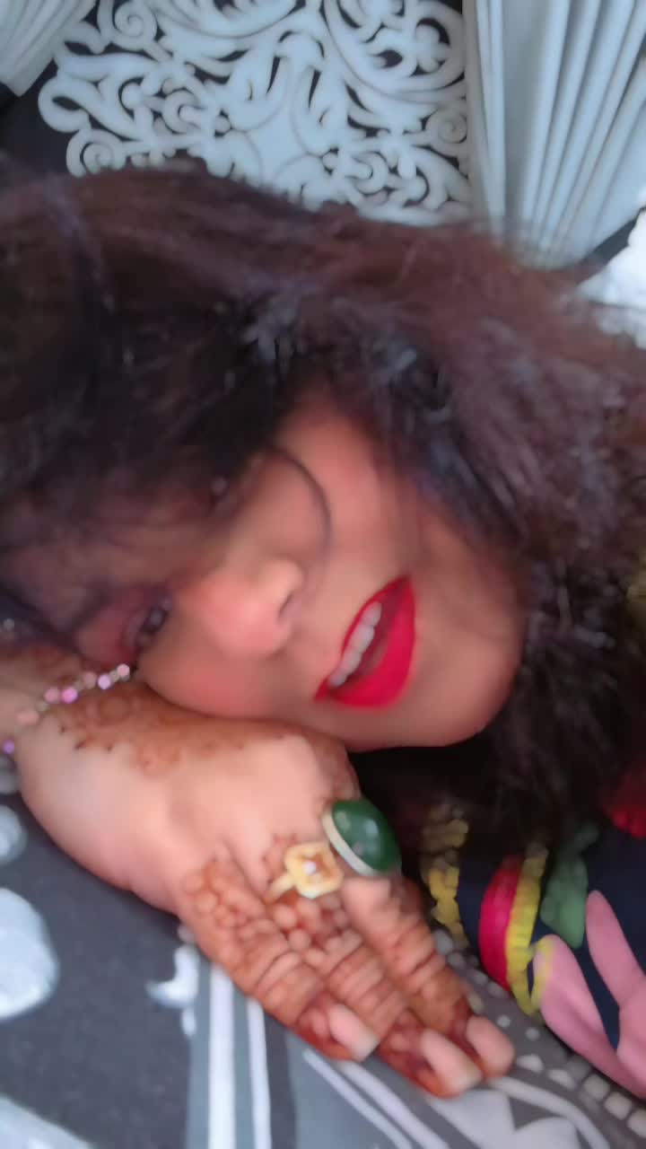 @Saira jannat