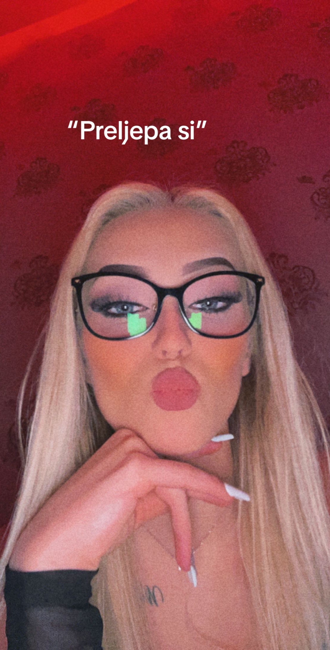 @Nina Ninči Karda&scaron;evič
