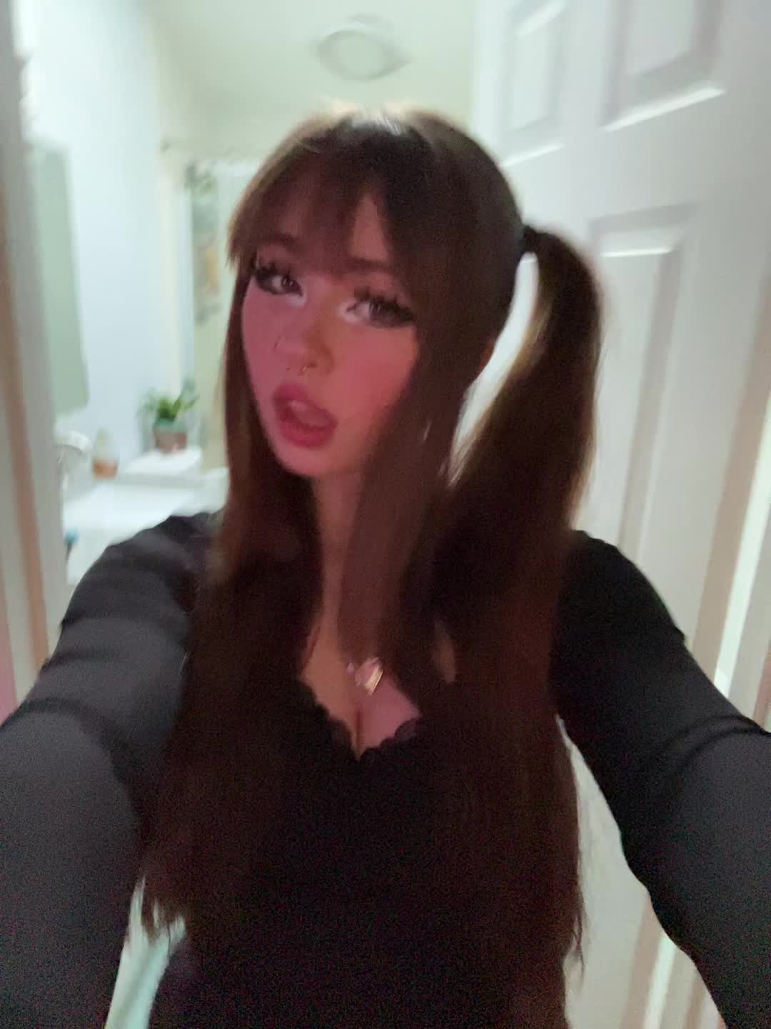 @vee 🎀