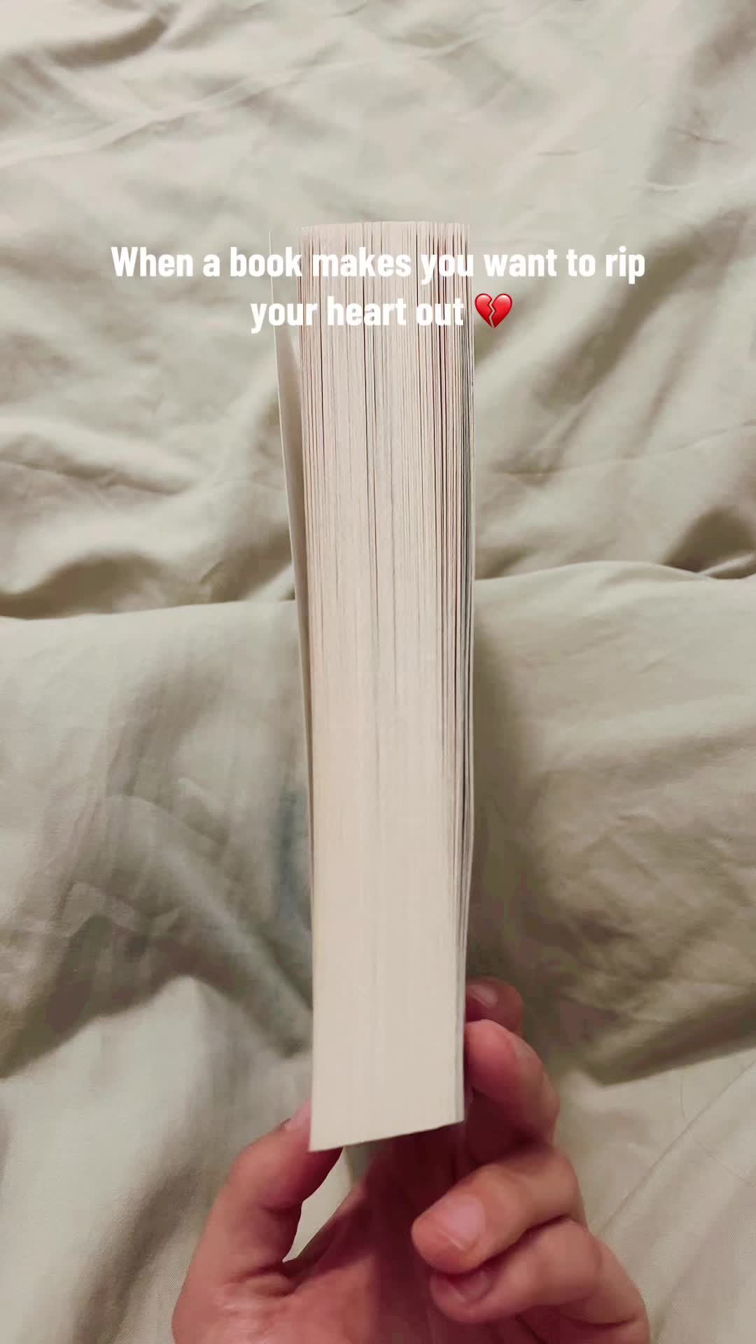 @i.luv_books4