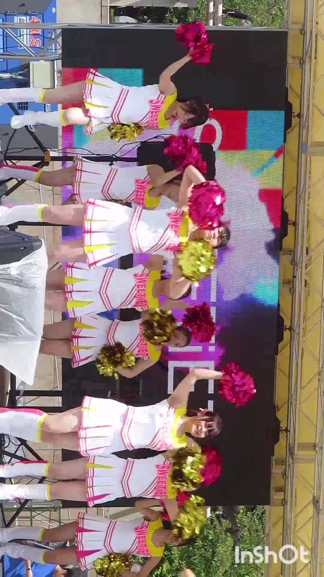 @にゃん😸にゃん😸
