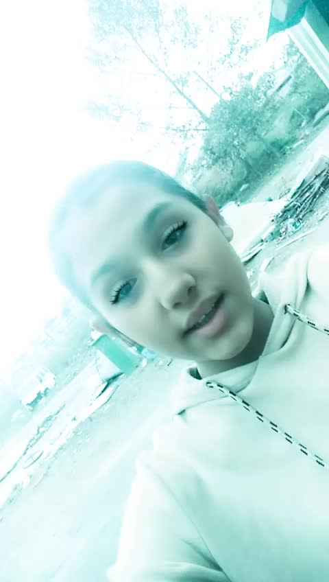 @Mala. je _ luda 021