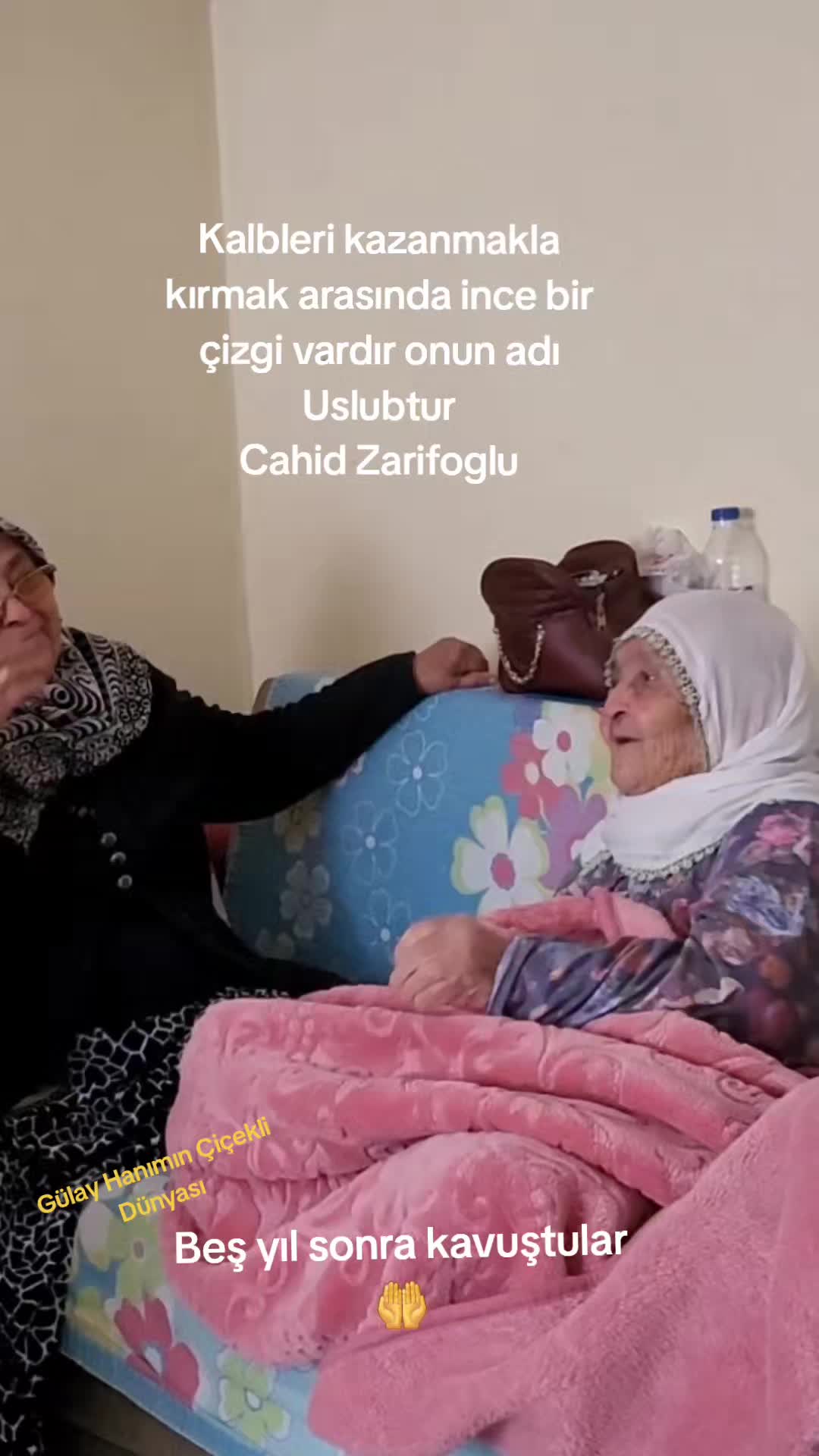 @G&uuml;lay Hanımın &Ccedil;i&ccedil;ekli D&uuml;nyası