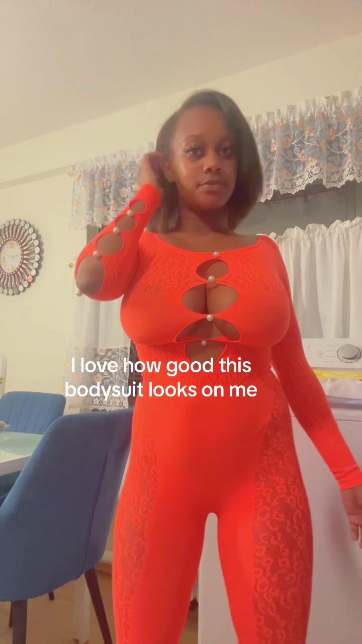 @Juliee