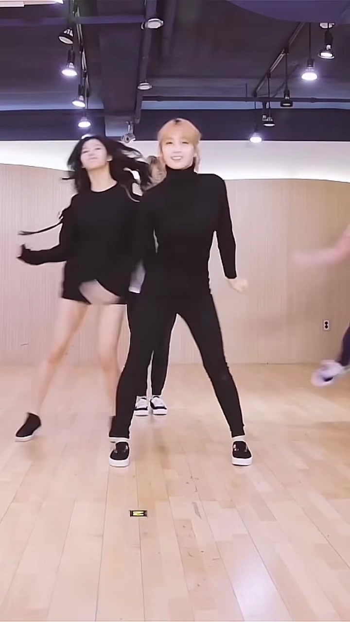 @:p