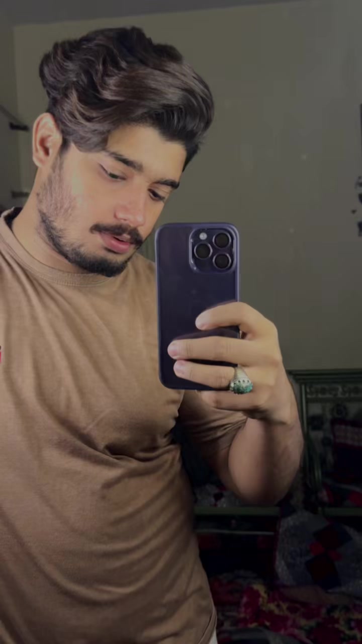 @FARHAN BHAI 556