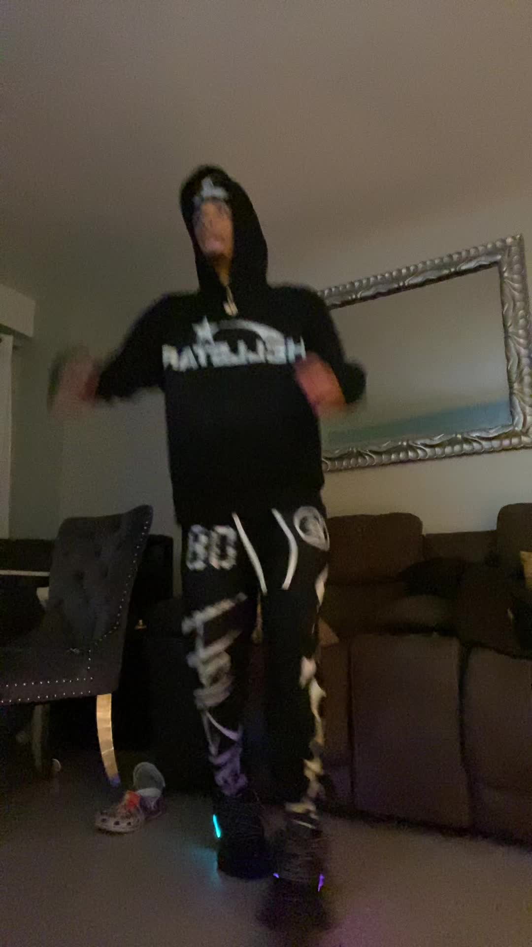 @El M&aacute;s Bandido 🇩🇴🧃😈 ✪