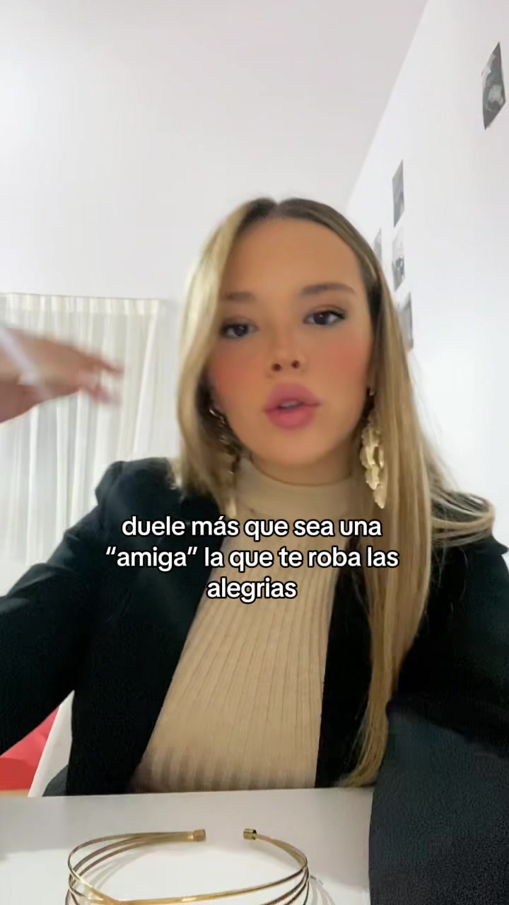 @sabeeeela