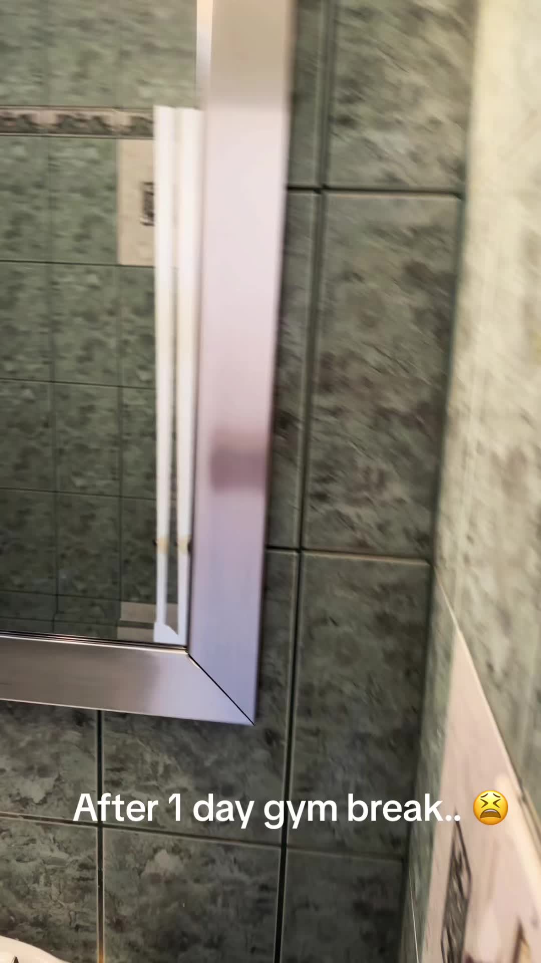 @𝕀𝕞𝕣𝕒𝕟_𝕜_𝕠𝕗𝕗𝕚𝕔𝕚𝕒𝕝