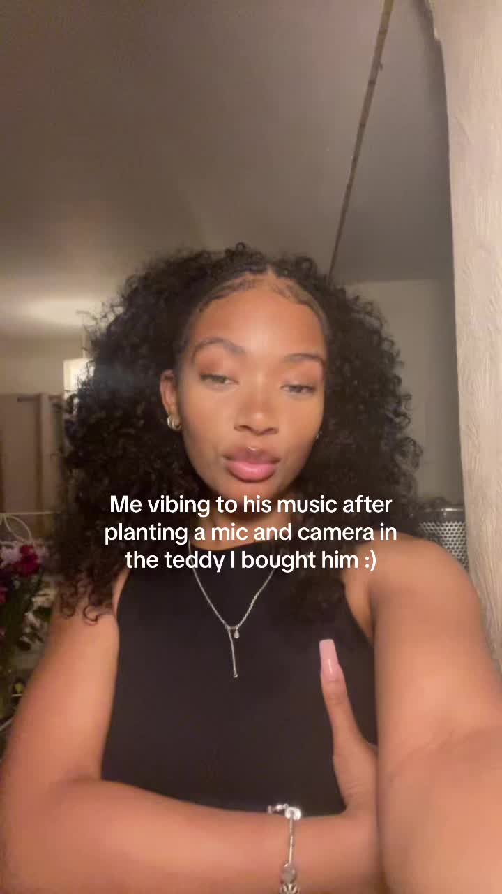 @YoungAthena
