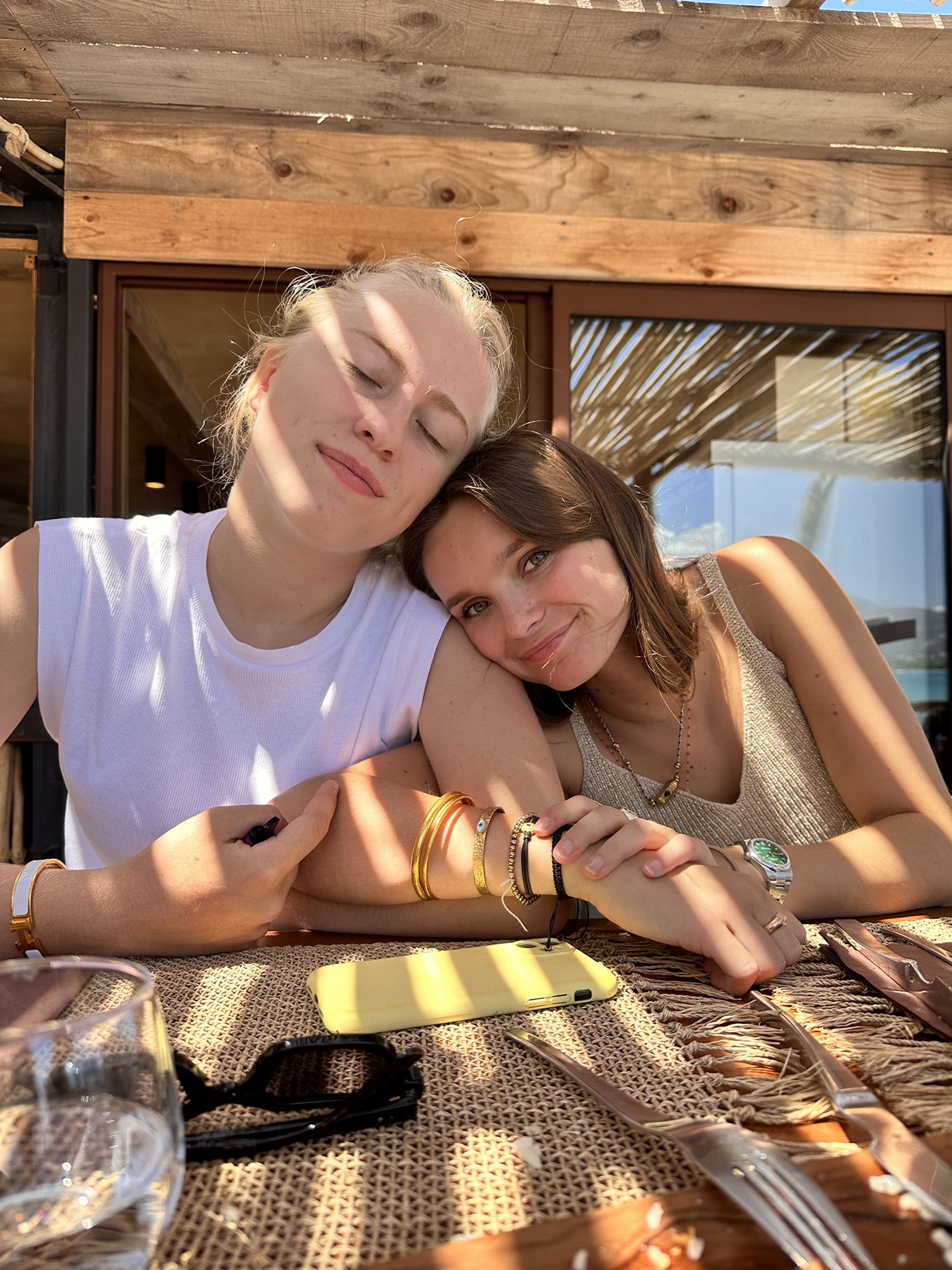 @Annaa