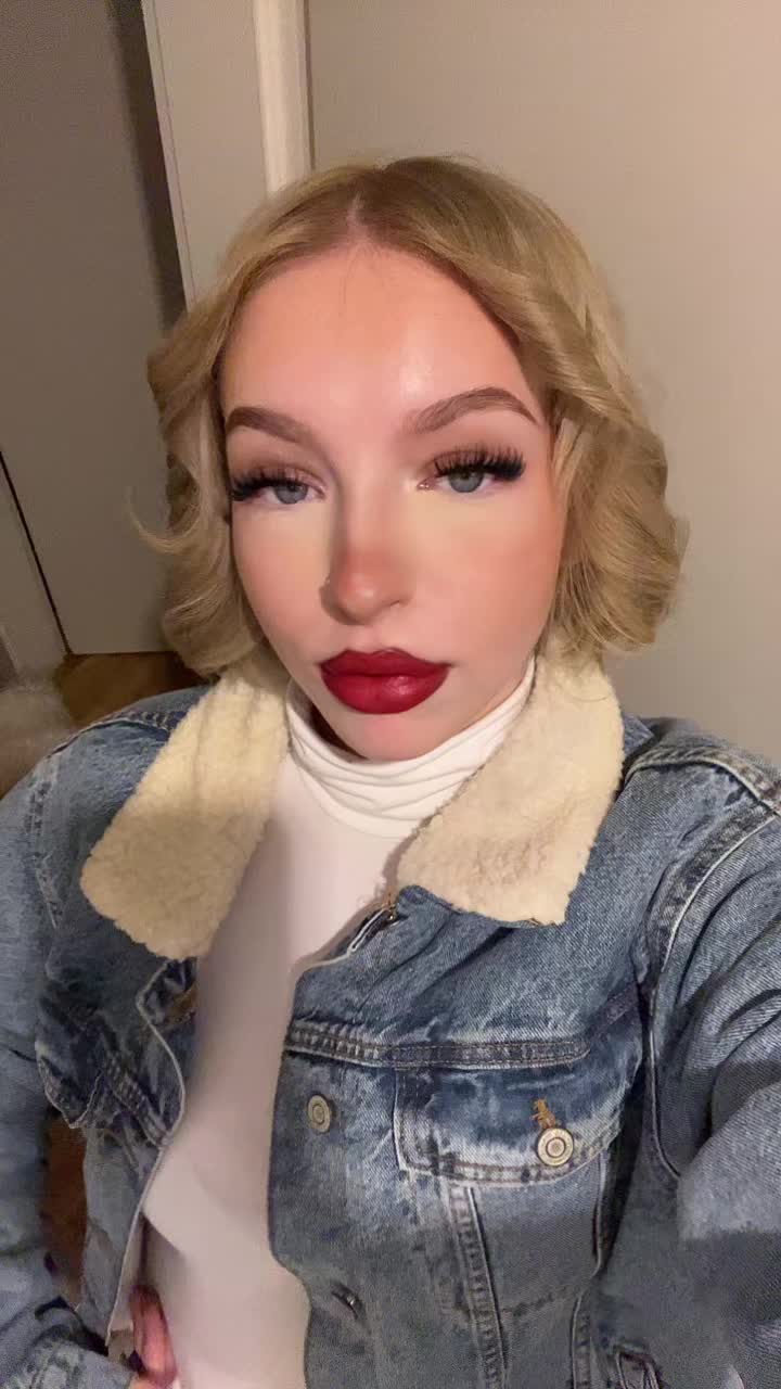 @Djurdjina&ensp;Bajcic