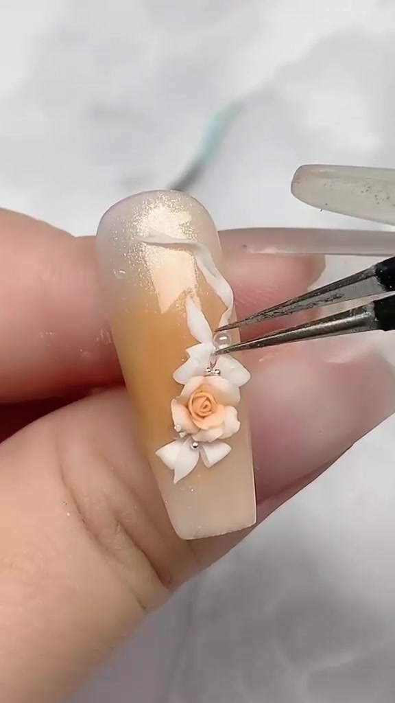 @Nails Home