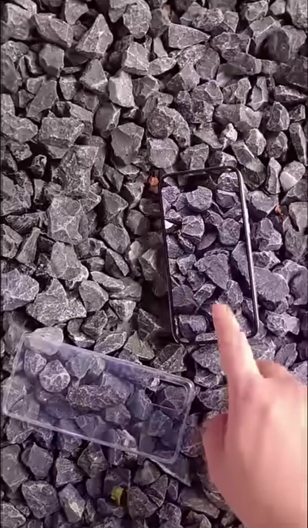 @Leopro373