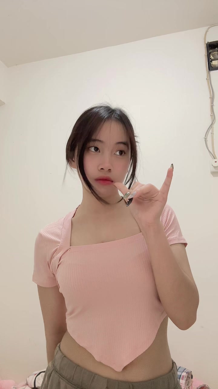 @naiadesu