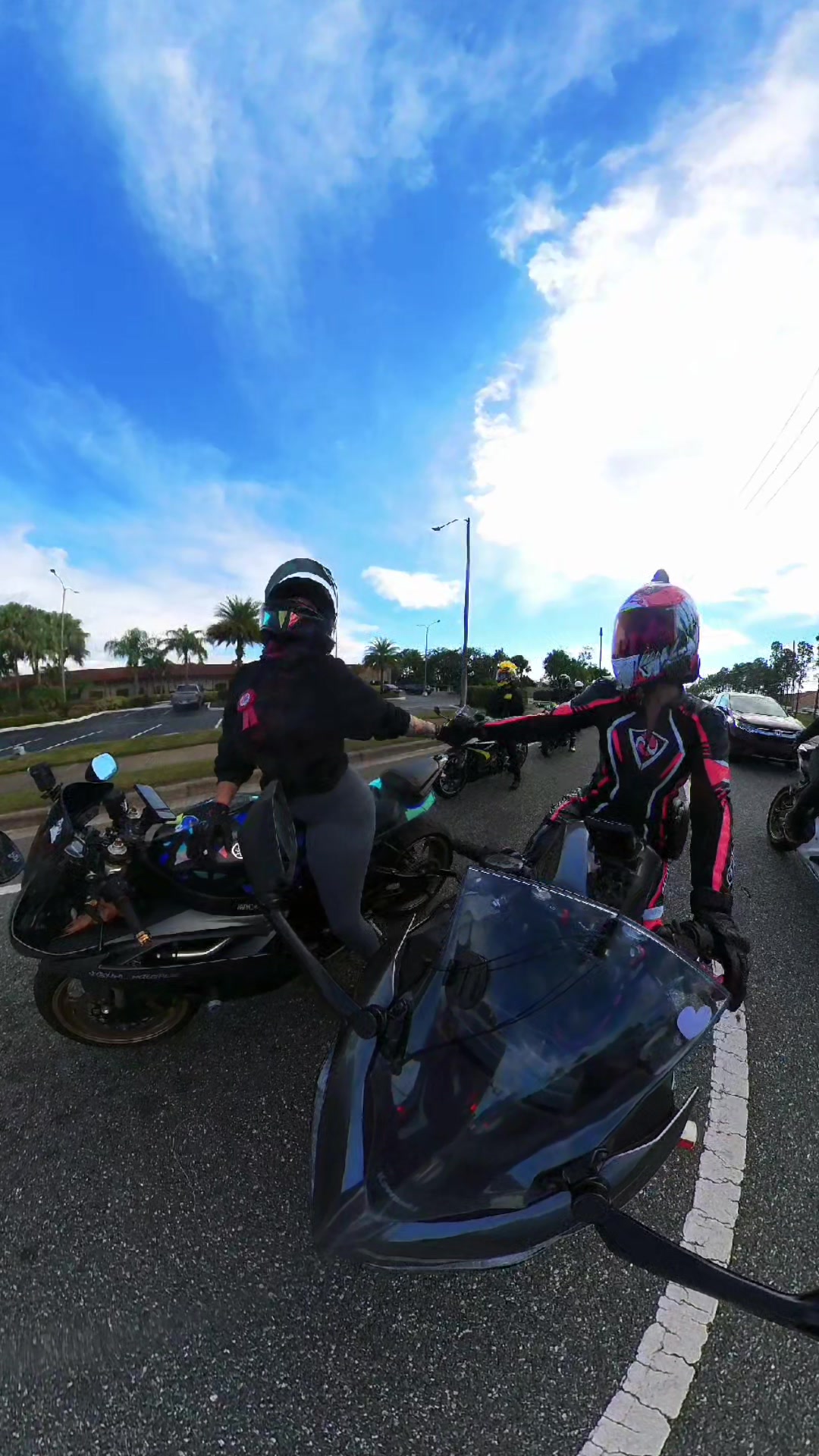 @🦿 Amanda 🏍