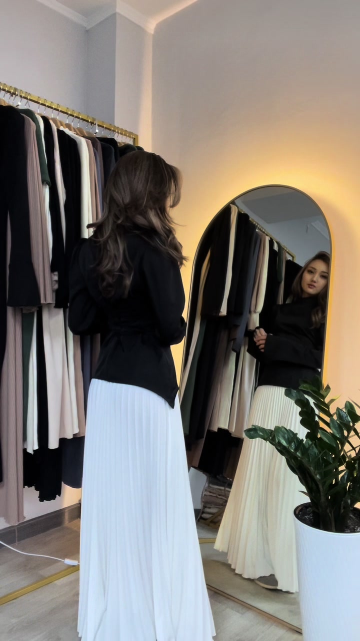 @dessa_dresskg