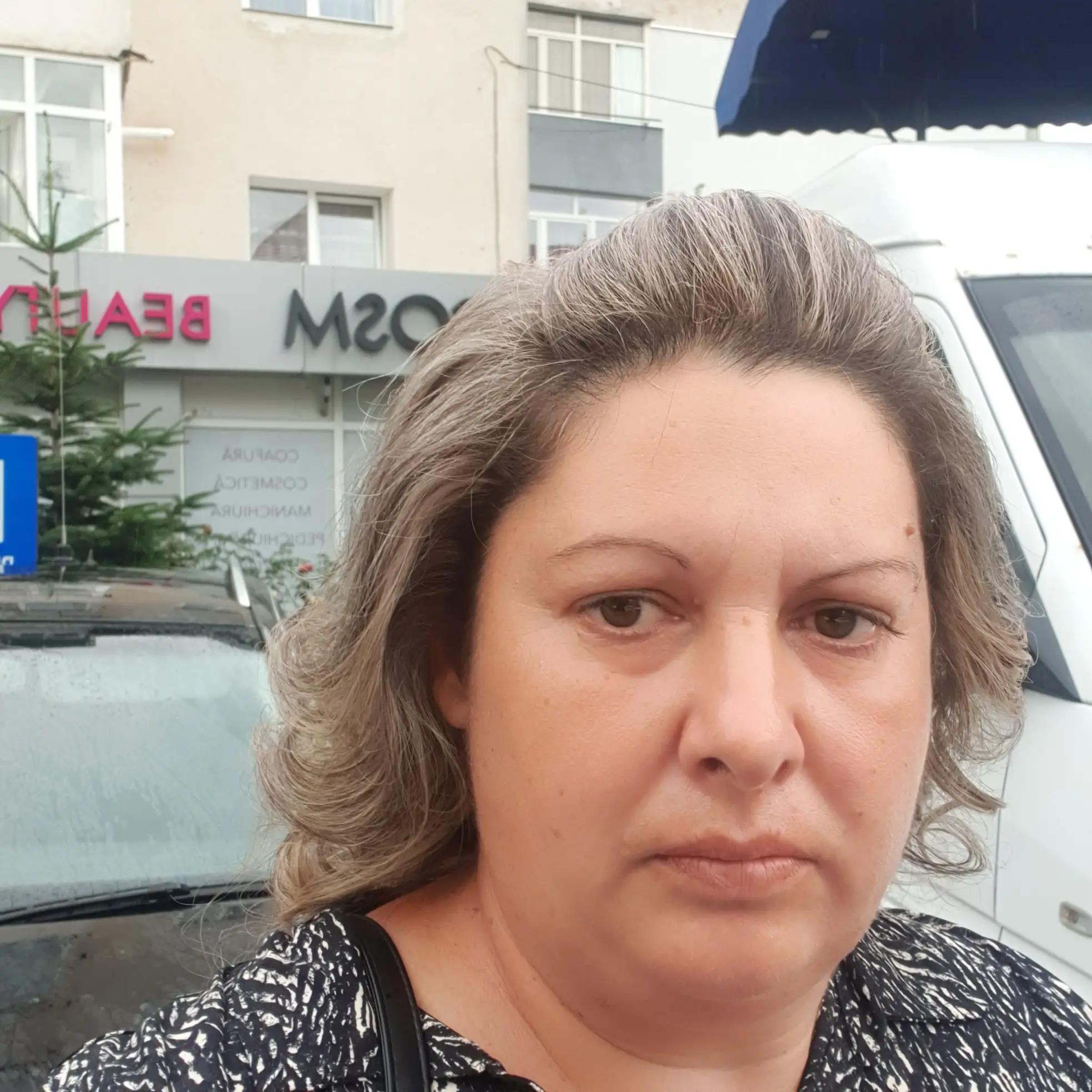 @Elena S