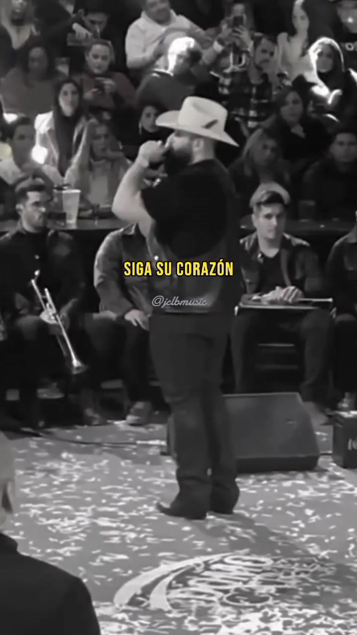 @LosHijosDeSuMadre