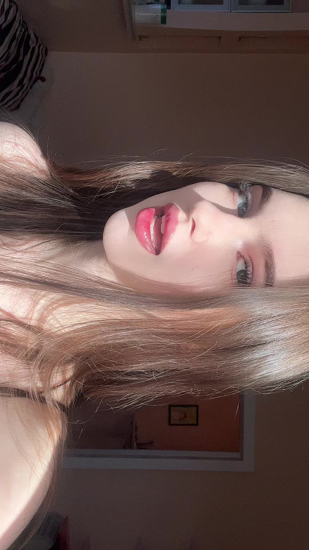 @꧁𝔸𝕃𝕀𝕊𝔸꧂