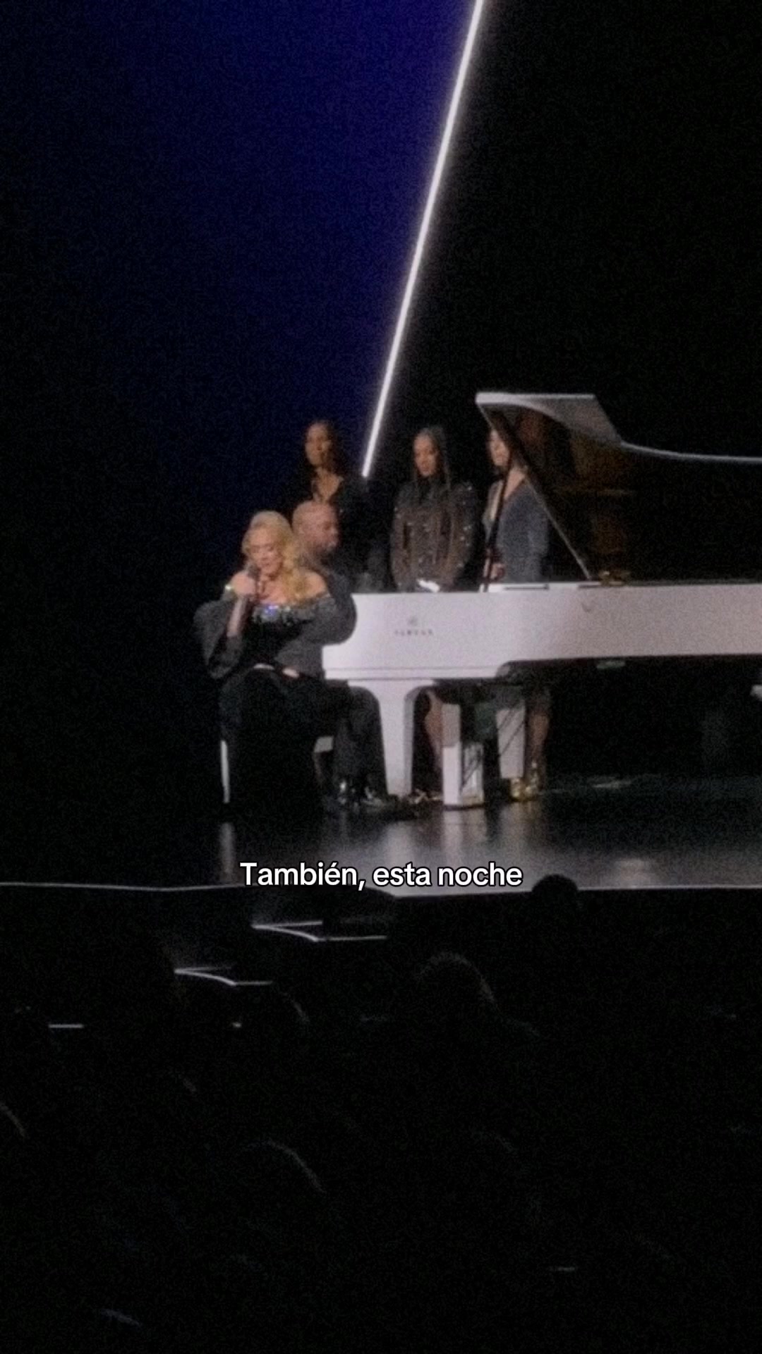 @Adele Colombia